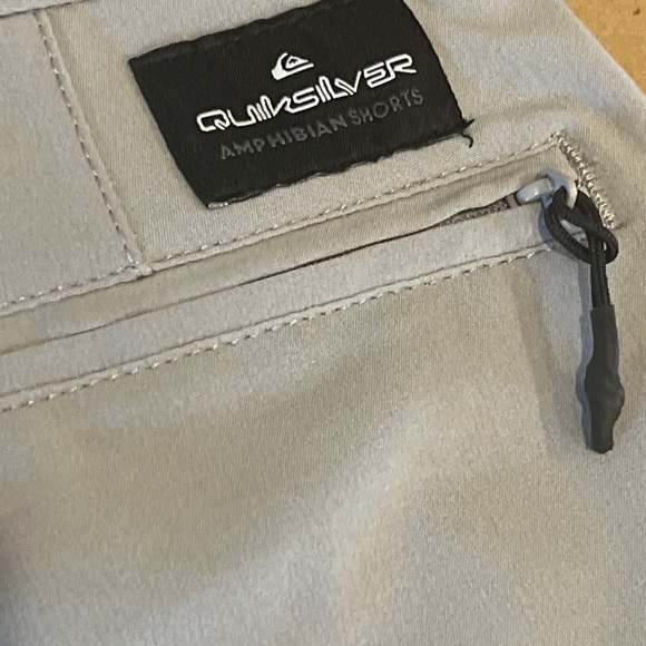 Quiksilver Shorts Mens 26/12 Blue Hybrid Walking Amphibian Stretch Skate Surf - Picture 11 of 13